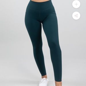 Buff bunny teal me more Rosa pocket leggings